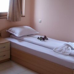 Отель Guest House Val and Kate Свети Влас комната для гостей фото 3