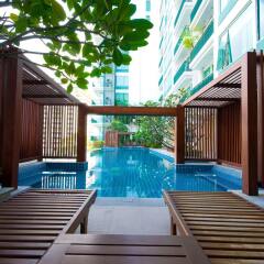 Отель The Wind Sukhumvit 23 Бангкок бассейн фото 2