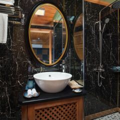 Отель Maya Halong Cruises ванная