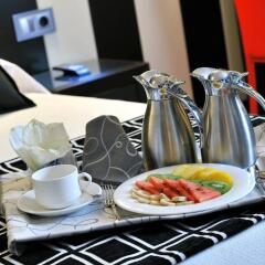 Salles Hotel Aeroport de Girona в номере