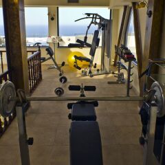Отель Happy Cretan Suites фитнесс-зал фото 3