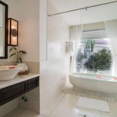 Отель Hoi An Ancient House Resort And Spa ванная фото 2