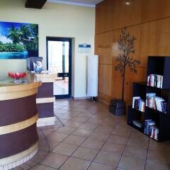 Отель Plaza Real Atlantichotels Португалия, Портимао - 5 отзывов об отеле, цены и фото номеров - забронировать отель Plaza Real Atlantichotels онлайн интерьер отеля фото 3