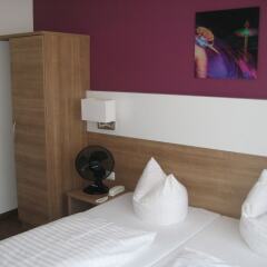 Hotel S16 комната для гостей фото 9