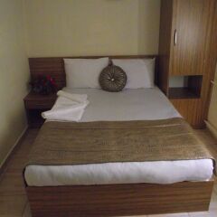 Отель Olimpiyat Otel Izmir комната для гостей фото 3