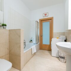 Апартаменты P&o Apartments Miodowa Варшава ванная