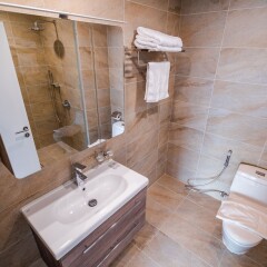 Отель Léman Suites - managed by Apartmentel Хошимин ванная