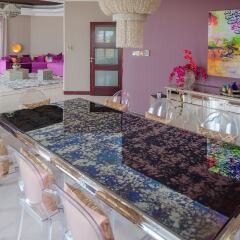 Отель Dream Inn Dubai - Palm Villa Frond O в номере