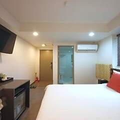Отель Seoul City Hotel Южная Корея, Сеул - отзывы, цены и фото номеров - забронировать отель Seoul City Hotel онлайн сейф в номере