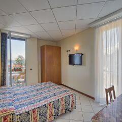 Отель Residence Zust Италия, Вербания - отзывы, цены и фото номеров - забронировать отель Residence Zust онлайн комната для гостей фото 5