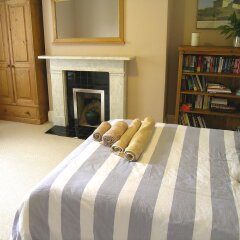 Отель Brighton Getaways-Beach View развлечения