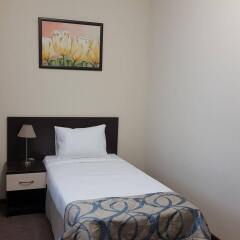 Гостиница Barkhatnye Sezony Aleksandrovsky Sad Resort в Сочи - забронировать гостиницу Barkhatnye Sezony Aleksandrovsky Sad Resort, цены и фото номеров комната для гостей фото 5