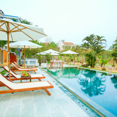 Отель Mr Tho Garden Villas с домашними животными