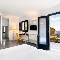 Отель Ambassador Santorini Luxury Villas & Suites удобства в номере фото 2