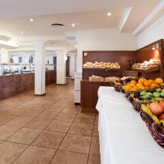 Hotel Club Sur Menorca Сан-Луис питание