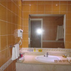 Palmyra Golden Beach Families and Couples in Monastir, Tunisia from 40$, photos, reviews - zenhotels.com bathroom