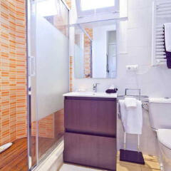 Отель Montserrat Apartment Испания, Барселона - отзывы, цены и фото номеров - забронировать отель Montserrat Apartment онлайн ванная