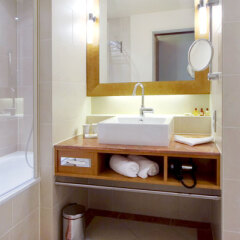 Melia Berlin in Berlin, Germany from 209$, photos, reviews - zenhotels.com bathroom photo 2