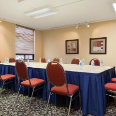 Отель Days Inn Ottawa West Канада, Оттава - отзывы, цены и фото номеров - забронировать отель Days Inn Ottawa West онлайн помещение для мероприятий