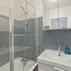 Отель 4 personnes appartement - Alésia ванная