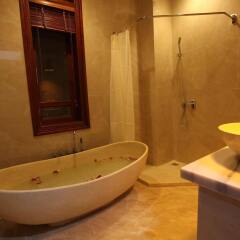Отель Hoi An River Palm Villas спа