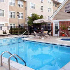 Отель Residence Inn Columbus Worthington бассейн фото 2