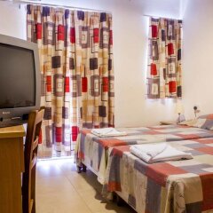 Tropicana Hotel сейф в номере