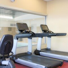Отель Hyatt Place Chicago-South/University Medical Center фитнесс-зал фото 3