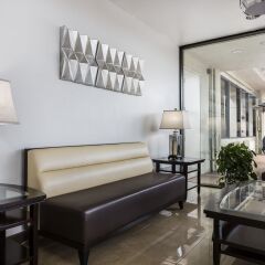 Отель Quality Inn & Suites Los Angeles Airport - LAX интерьер отеля фото 2