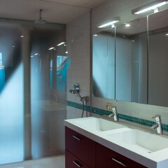 Отель Smartflats Design - Monnaie Бельгия, Брюссель - отзывы, цены и фото номеров - забронировать отель Smartflats Design - Monnaie онлайн ванная фото 2
