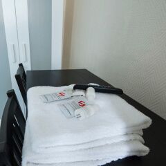 Hotel de l'Europe Belleville парковка