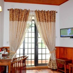 Отель River side inn комната для гостей