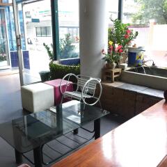 Kata Residence Hostel интерьер отеля