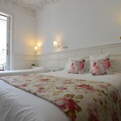 Отель Hostal Martina Барселона комната для гостей фото 2