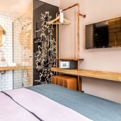Hotel De Paris Париж сейф в номере