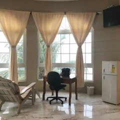Отель Waters Edge Guest House с домашними животными