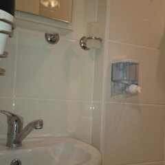 Puffin Hostel - Istanbul Стамбул ванная фото 2