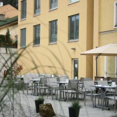 Отель Altstadt Hotel Hofwirt Salzburg Австрия, Зальцбург - 1 отзыв об отеле, цены и фото номеров - забронировать отель Altstadt Hotel Hofwirt Salzburg онлайн помещение для мероприятий