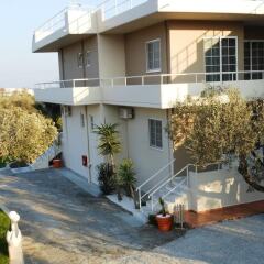 Отель Villa Olive Grove парковка