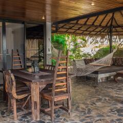 Отель Koh Tao Heights Boutique Villas Таиланд, Остров Тау - отзывы, цены и фото номеров - забронировать отель Koh Tao Heights Boutique Villas онлайн гостиничный бар