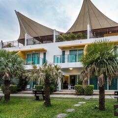 Отель AP Grand Residence by Lofty фото 8