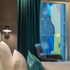 Отель Motel One Berlin-Alexanderplatz Германия, Берлин - 1 отзыв об отеле, цены и фото номеров - забронировать отель Motel One Berlin-Alexanderplatz онлайн комната для гостей фото 3