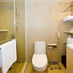 Holiday Inn Golden Mile, an IHG Hotel in Hong Kong, China from 273$, photos, reviews - zenhotels.com bathroom