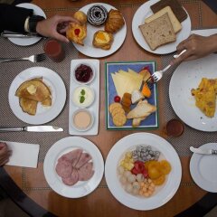 Отель Saigon Prince Hotel Вьетнам, Хошимин - 1 отзыв об отеле, цены и фото номеров - забронировать отель Saigon Prince Hotel онлайн питание фото 3