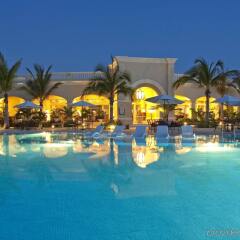Отель Pueblo Bonito Emerald Bay Resort & Spa - All Inclusive бассейн