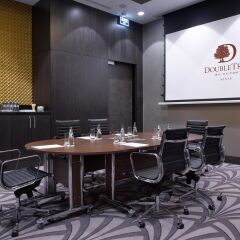 DoubleTree by Hilton Hotel Minsk фото 6