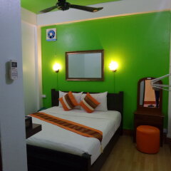 Phonepaseuth Guesthouse in Vientiane, Laos from 36$, photos, reviews - zenhotels.com guestroom