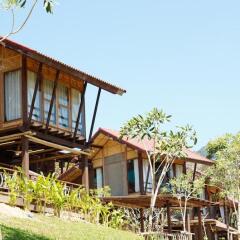 Отель Alama Sea Village Resort Ланта
