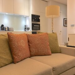 Отель Trafalgar Luxury Suites комната для гостей
