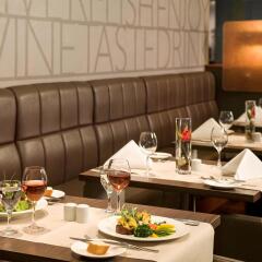 Отель Novotel Düsseldorf City West питание